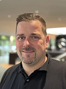 Portrait von Mitarbeiterfoto Dustin Gerstmann