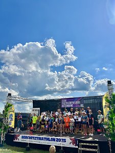 Bilder vom Bergwitztriathlon 2025. Sowohl von der Atmosph&auml;re vor Ort, vom Autohaus Peter Stand, vom #TeamPeter und vom Wettkampf an sich.