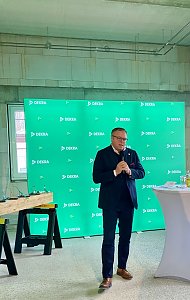 Mario Voigt spricht zu den G&auml;sten