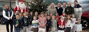 Strahlende Kinderaugen in der SKODA Autowelt Peter