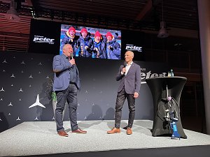 René Pfeuffer und Erik Lesser während ihres Gespräches auf der Bühne.